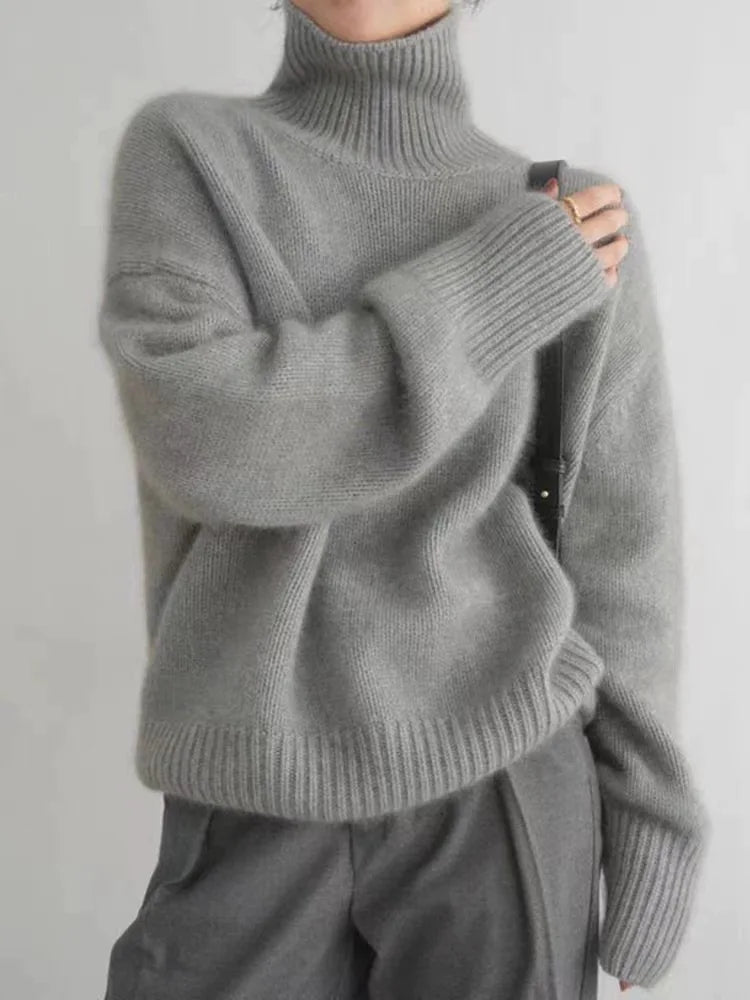 Lindsay | Comfortable Elegance Turtleneck